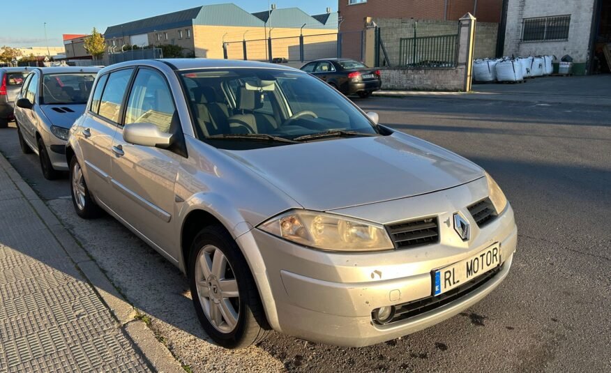 RENAULT Megane 1.9 dci 120