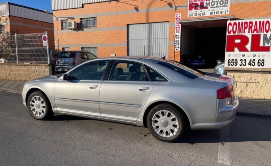 AUDI A8 3.7 quattro