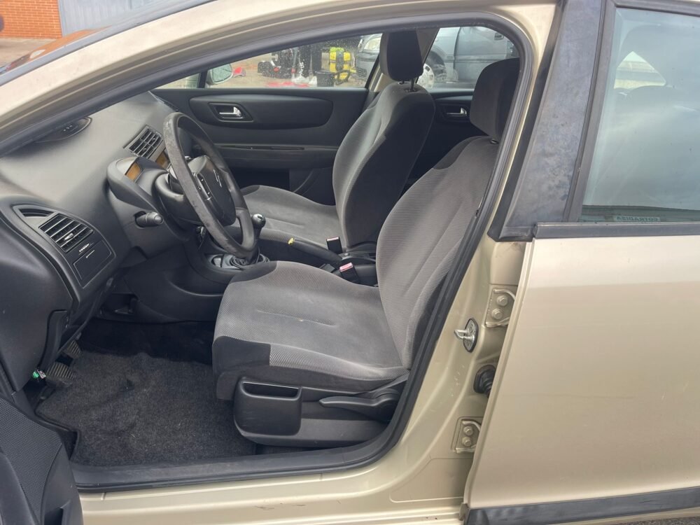 CITROEN C4 Sport 1.6 HDI 90 5p.