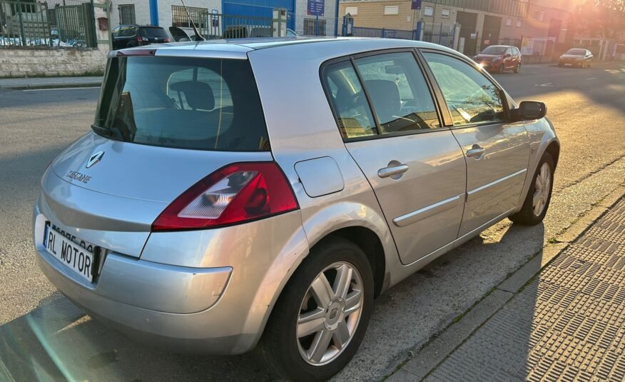 RENAULT Megane 1.9 dci 120