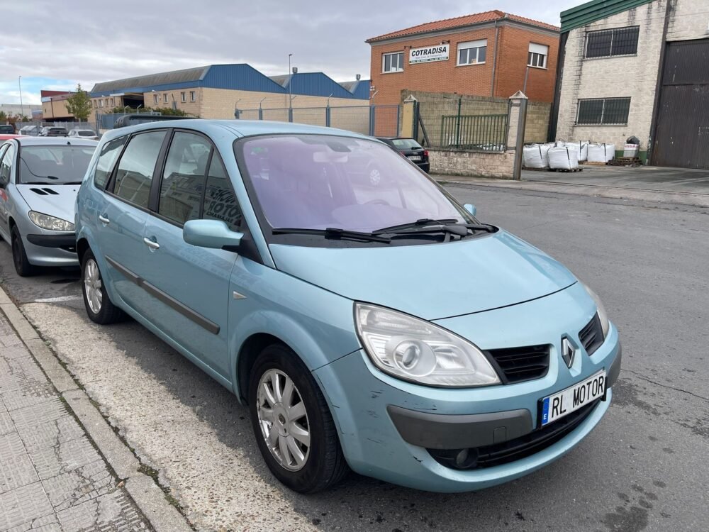 RENAULT Grand Scenic 7 plazas 1.9 dci 120