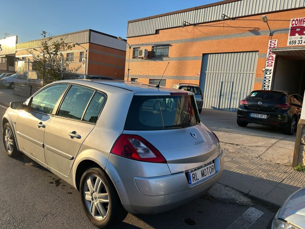RENAULT Megane 1.9 dci 120