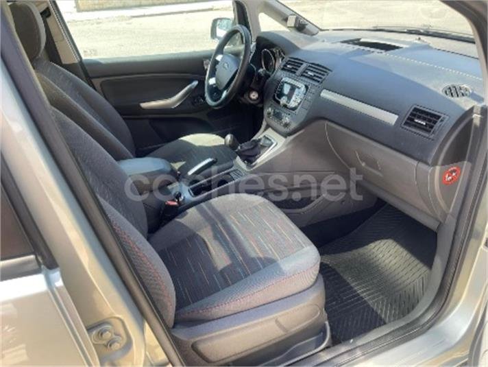 FORD Focus C-MAX 1.8 TDCi Ghia 5p.
