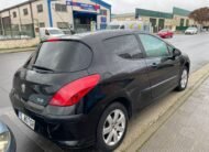 Peugeot 308 1.6i 16v