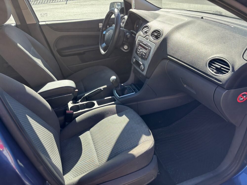 FORD Focus 1.6i 16v