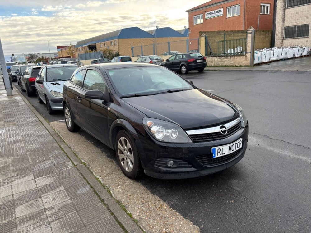 OPEL Astra GTC 1.6i 16v