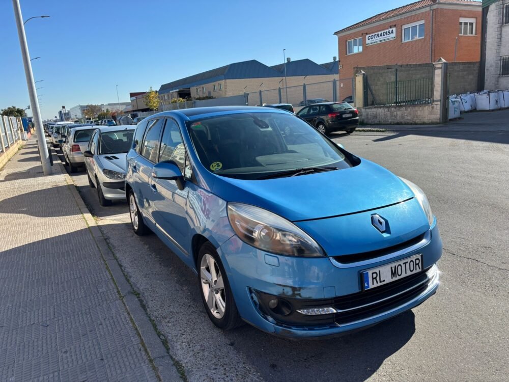 RENAULT Grand Scenic 7 plazas 1.6 DCI 130cv 7 plazas