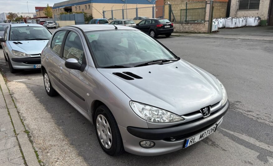 PEUGEOT 206 1.4 HDi Cool 5p.