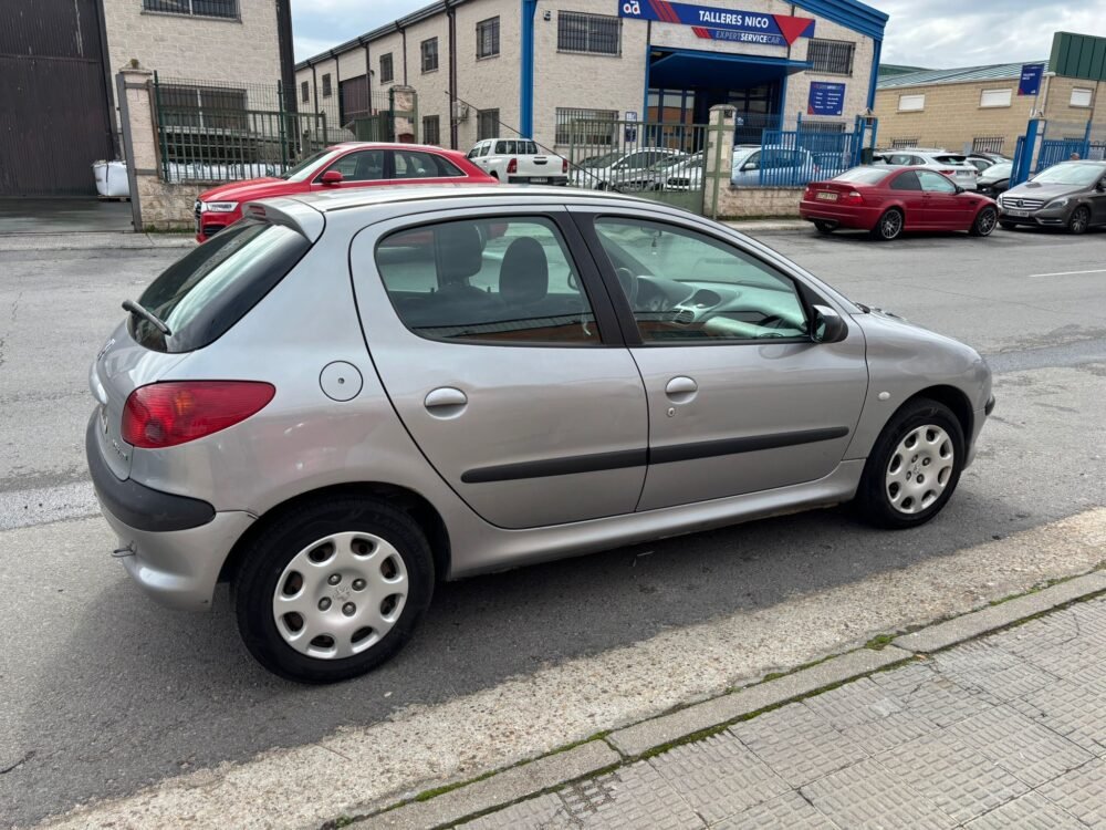 PEUGEOT 206 1.4 HDi Cool 5p.